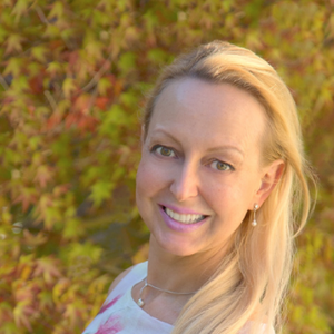 Yelena Lapidus, MD
