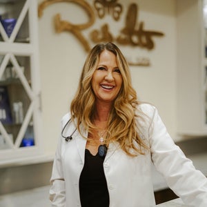 blured Laura Bilbruck, MD