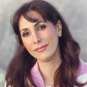 Elham Jafari, MD Reviews, Before and After Photos, Answers - RealSelf