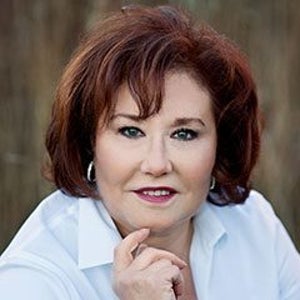 blured Lori L. Greenwald, MD, FACS