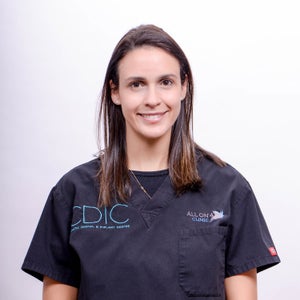 Dr Maria Araque