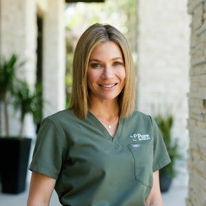 blured Tracy Giordano