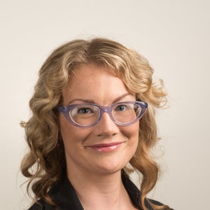 blured Jessica Grant`