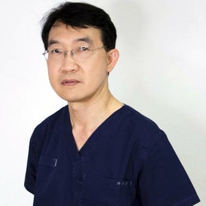 blured Theerapong Poonyakariyagorn, MD- Account Suspended