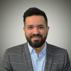 Dr Hud Obaidi