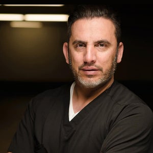 blured David Saadat, MD