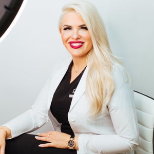 blured Victoria Veytsman, DDS - Account Suspended