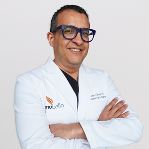 blured Robert F. Centeno, MD, FACS