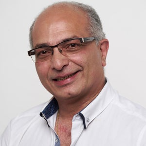 blured Mike Shenouda, MBBS