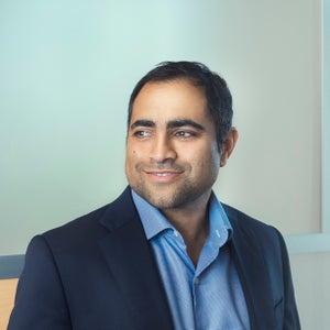 blured Naveen Kella, MD