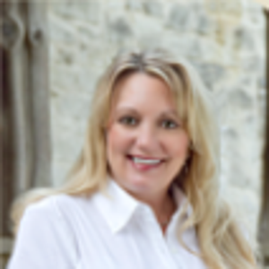 Lisa Schneider, MD
