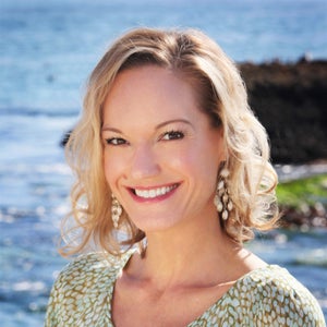 Nicole Arnold