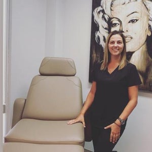 blured Emilie Guimond