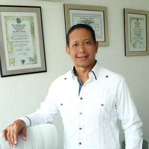 Carlos Saint-Hilaire Lockward,MD-Account Suspended