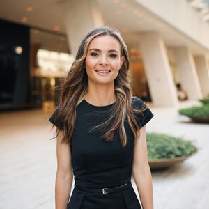 Anna Steve, MD