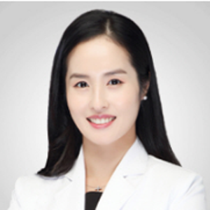 Hoon Young Lee