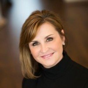 Deanna Doerr, Aesthetic Concierge