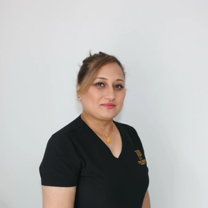 Sumi Rizvi