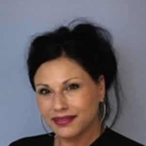 blured Roxanne Dorty, R.N.