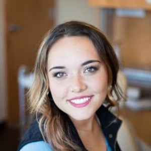 Kenzi Davis