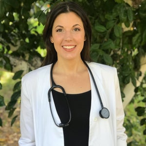 blured Kristin Austin, NMD