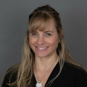 Doria Burns