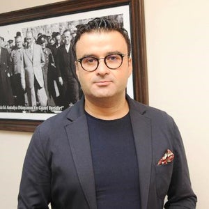 blured Ayhan Mesci Bariatric Surgeon