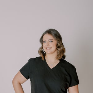 Adrijana, LE