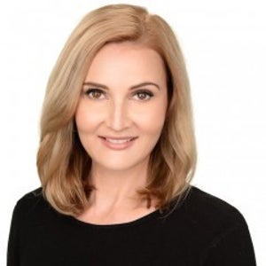Noela Ferch, MBBS