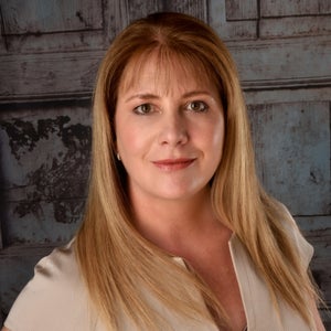 Lorraine Hill, MBChB