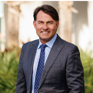 blured Paul M. Gardner, MD, FACS