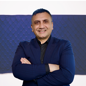 blured Arslan Musbeh, MD - Account Suspended