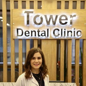 blured Zeynep Caliskan