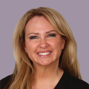 Liz Cummaro