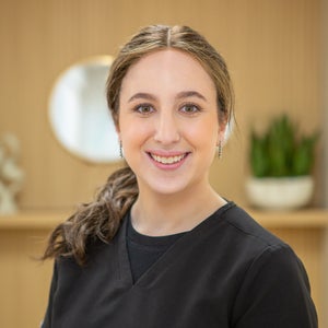 blured Hadassah Friedman