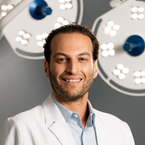 blured Brandon Elnekaveh, MD