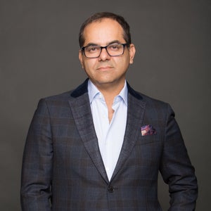 Siamak Agha, MD, PhD, FACS