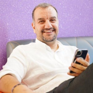 Veysel Bilge, DDS