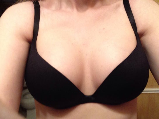 How can I create cleavage for wide set breasts? (Photo)