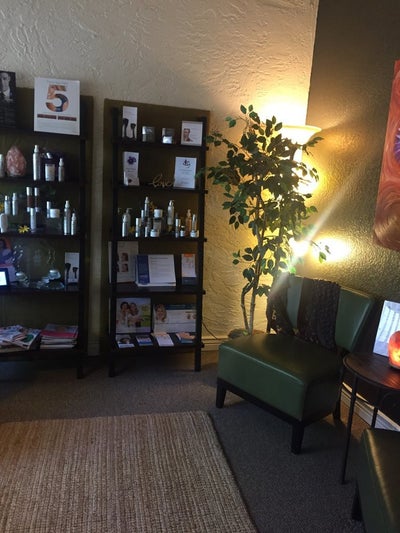 A Thousand Ships Cosmetic Dermatology - Tempe