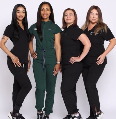 blured Labiaplasty Center of Los Angeles profile