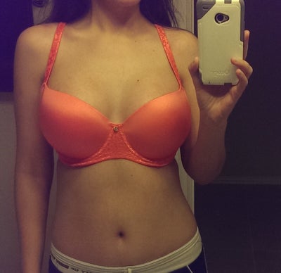 22 Years Old, 5'4, 117 Pounds, Natural 32C, Getting 385cc Implants