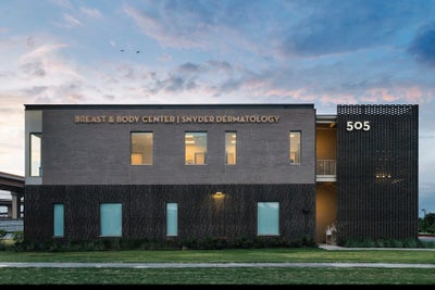 Snyder Plastics Surgery at the Breast and Body Center of Round Rock