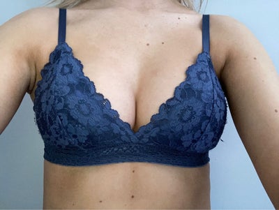 my breast size is 32b, 5.8 tall and 137lbs. I want to have full natural  look. What should be the CC size and Profile? (photos)