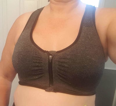 Woman Has Breast Reduction Surgery Due To Size 38J Breasts