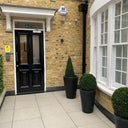 blured Ion Kavouni London