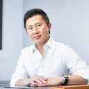 blured Martin Huang, MBBS, FRCS(Ed), FAMS