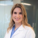 Munique Maia, MD